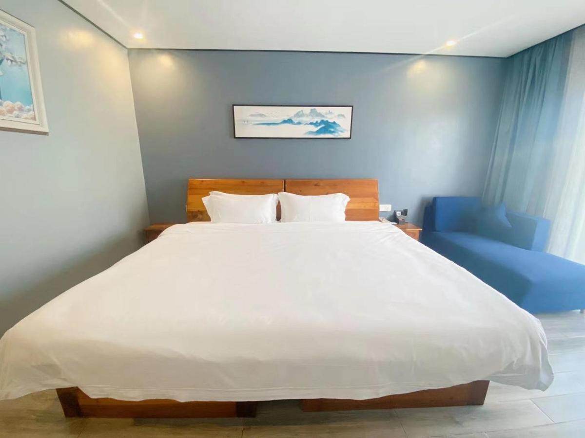 Junlan Hotel Sihanoukville Exterior photo